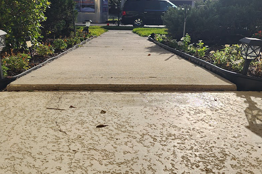 Dangerous and Uneven Sidewalk in Tampa Bay Due For Concrete Repairs